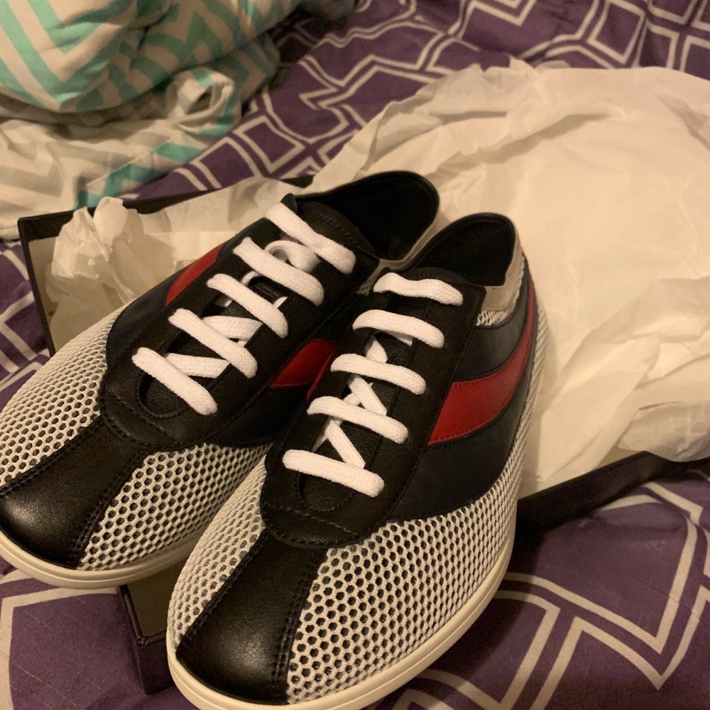 Shoes - Picture 2 of 3